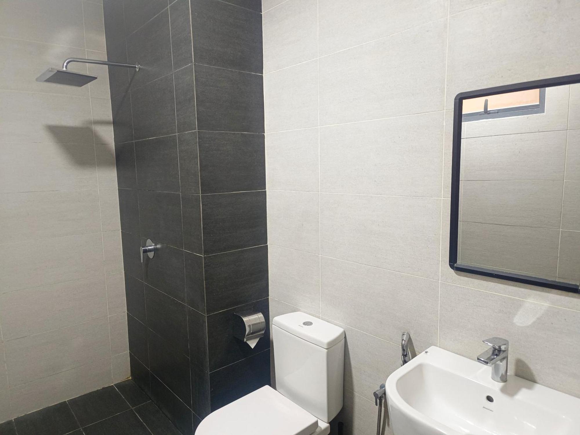 One Bedroom Troika Kota Bharu By Aghome, Modern Design Exteriör bild