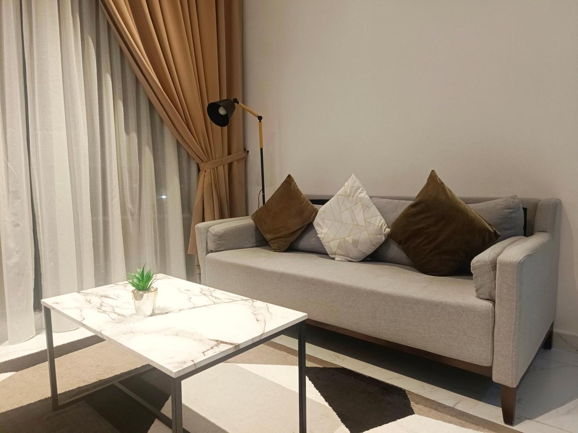 One Bedroom Troika Kota Bharu By Aghome, Modern Design Exteriör bild