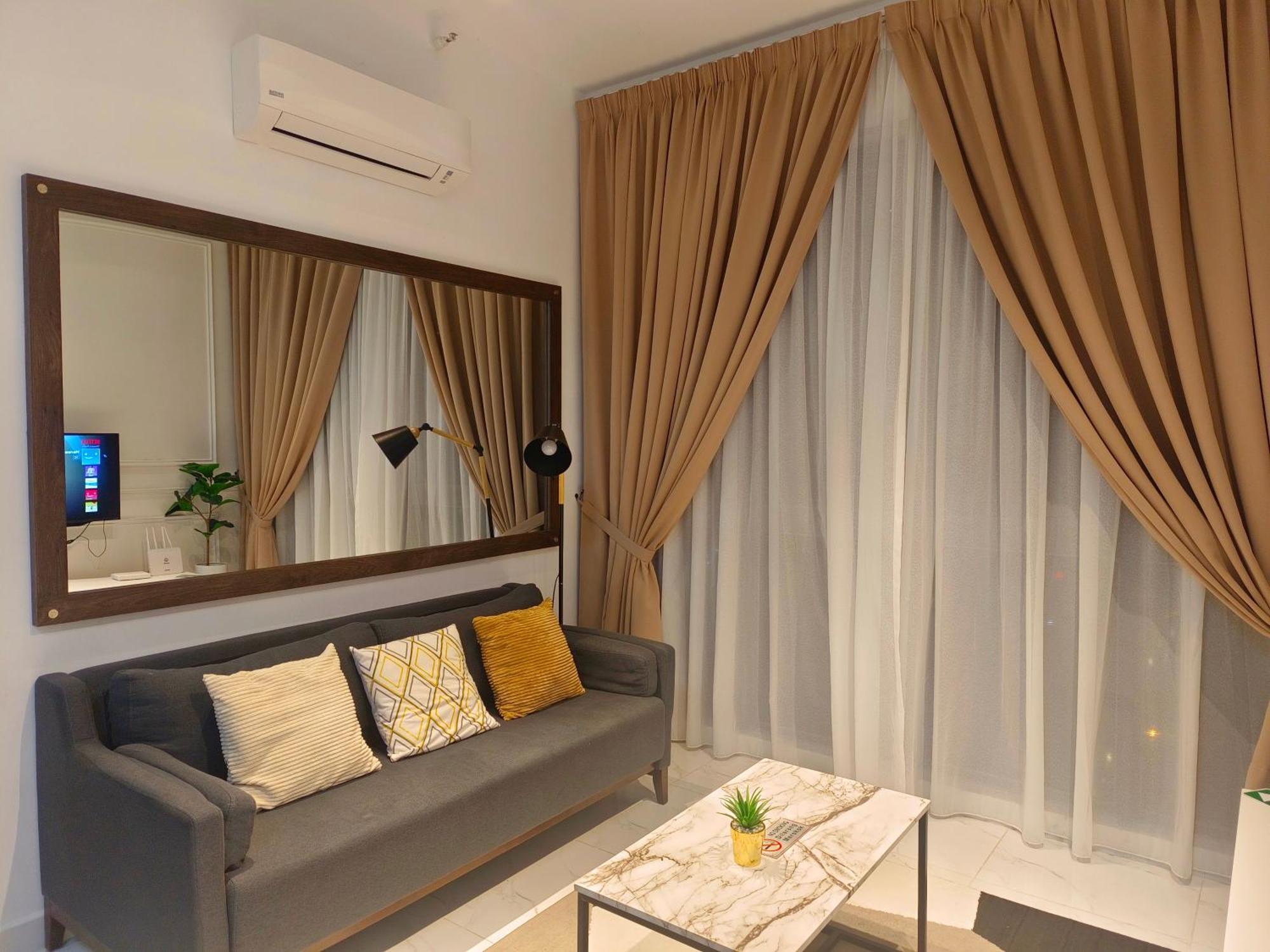 One Bedroom Troika Kota Bharu By Aghome, Modern Design Exteriör bild