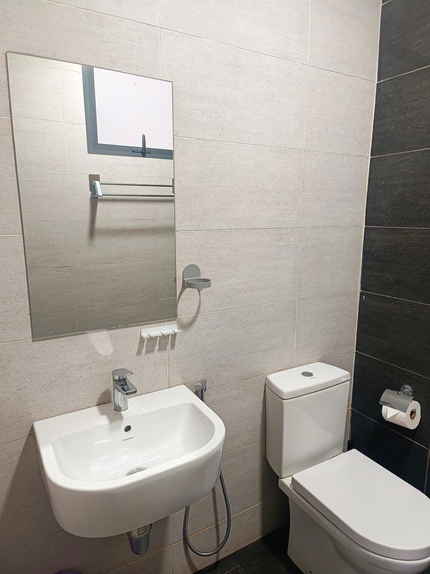 One Bedroom Troika Kota Bharu By Aghome, Modern Design Exteriör bild
