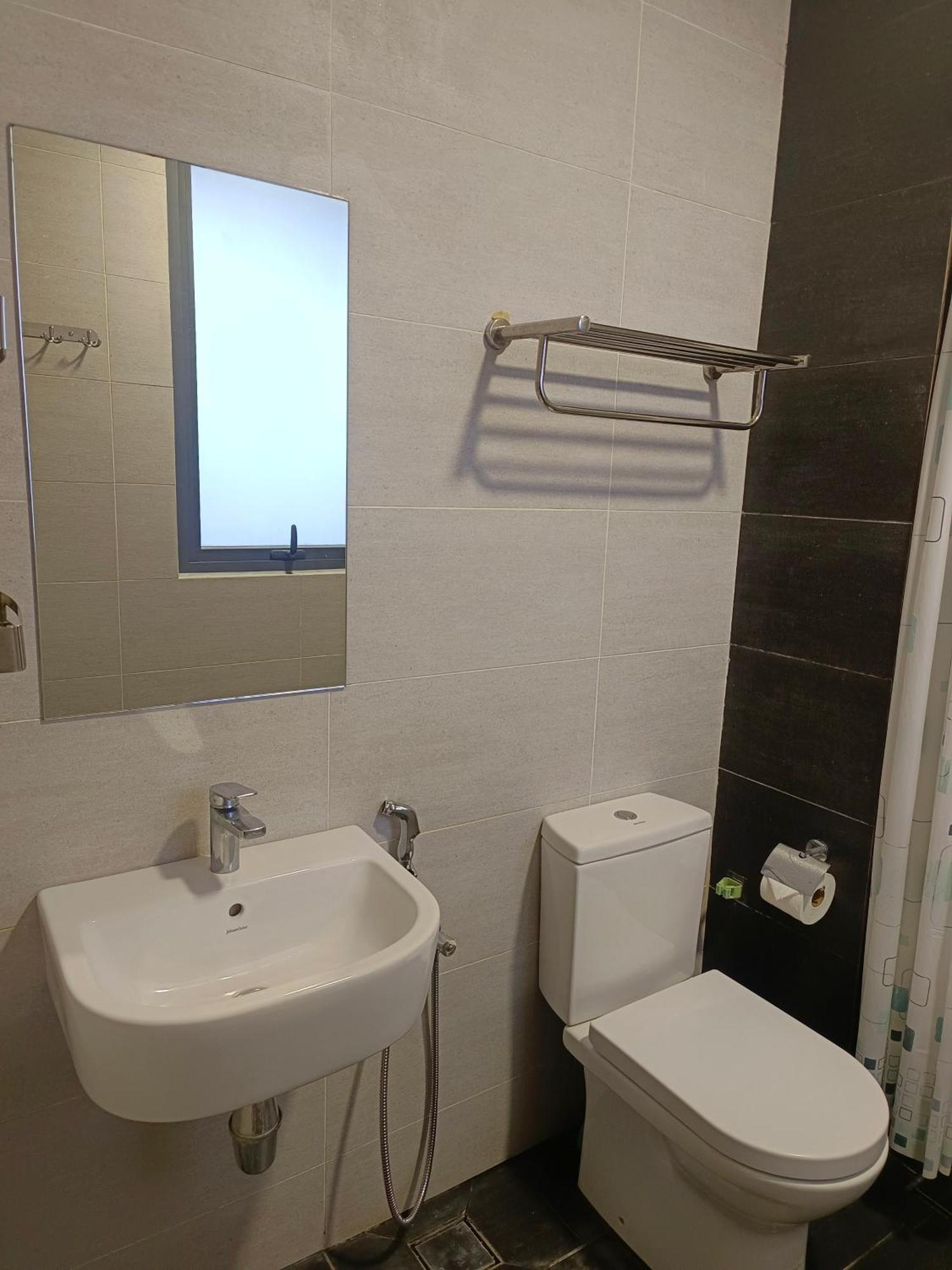 One Bedroom Troika Kota Bharu By Aghome, Modern Design Exteriör bild